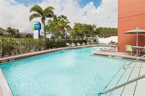 5605 Major Boulevard Orlando Florida 32819 United States