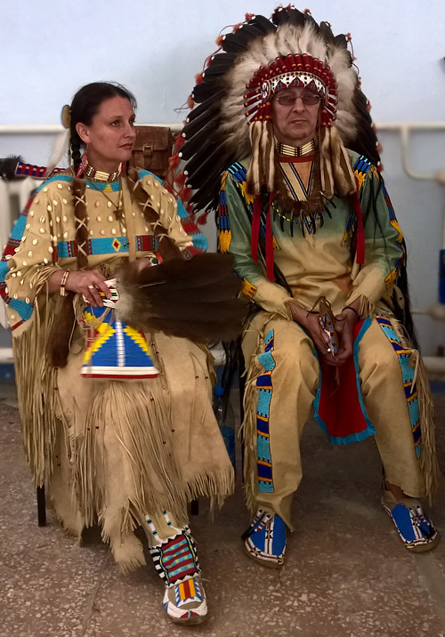 Traditional Clothing Of Native American Indians Nationalclothing Org Traditional Clothing Of Native American Indians Nationalclothing Org