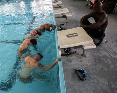 United States Marine Corps Combatant Diver Course
